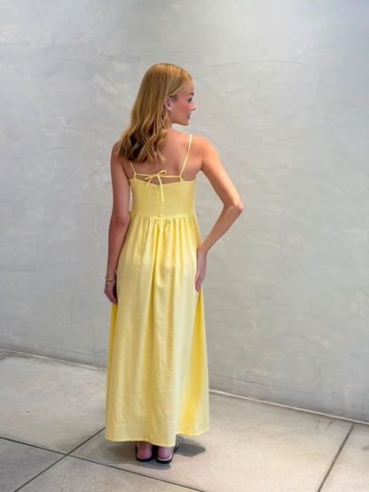 Amarelo
