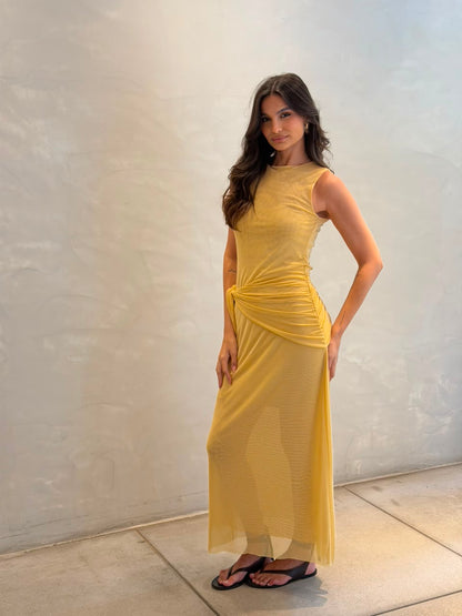 Amarelo
