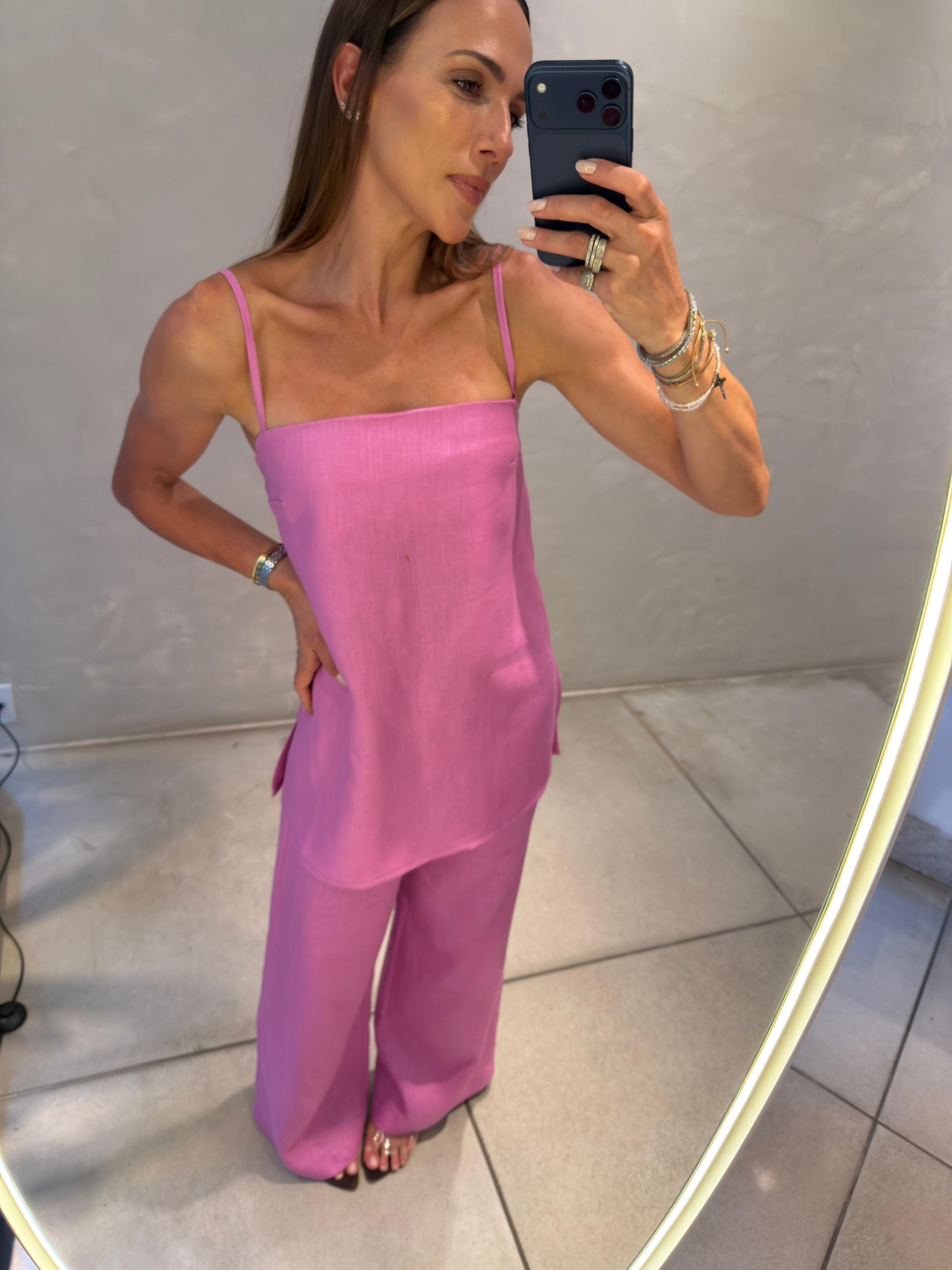 Rosa Escuro